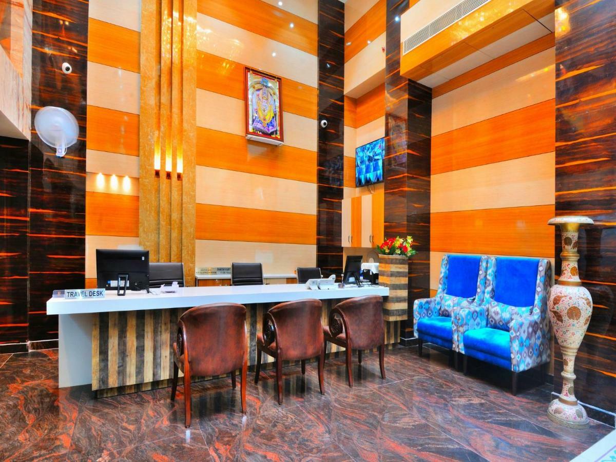 The Grand Uddhav Hotel นิวเดลี ภายนอก รูปภาพ